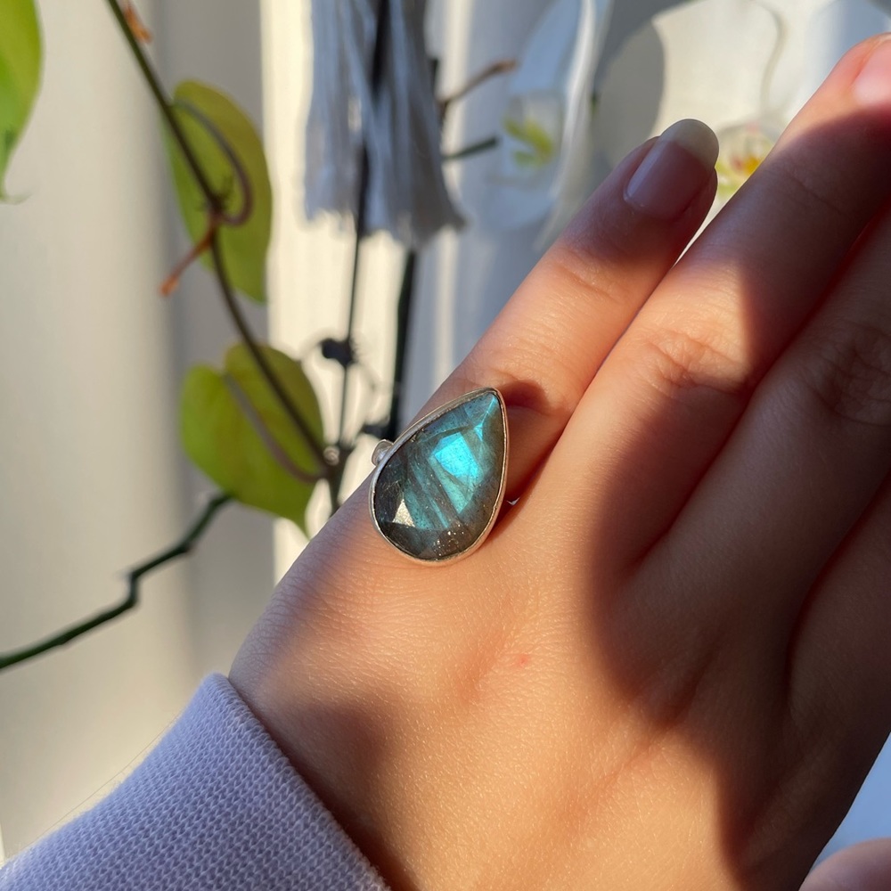 Faceted labradorite teardrop ring